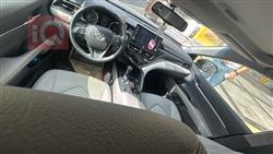 تۆیۆتا کامری